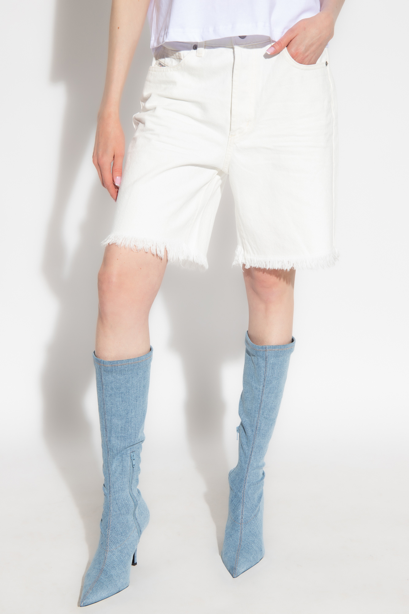 White denim shorts knee hot sale length